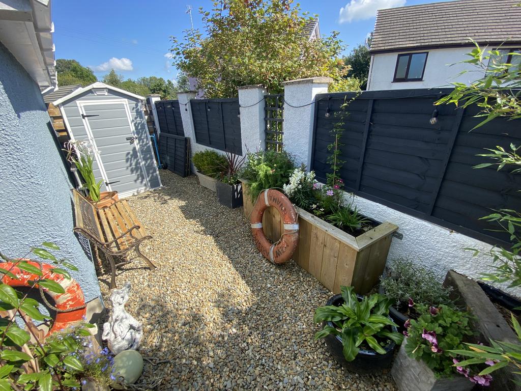 Garden (fourth image)
