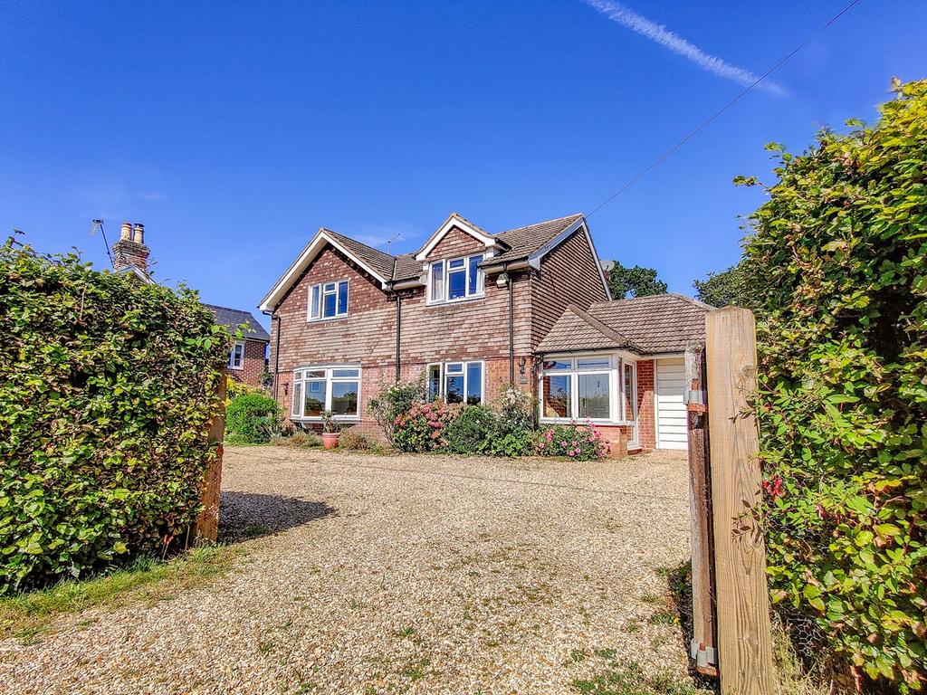 Lyndhurst Road, Bransgore, Christchurch, BH23 4 bed detached house for ...