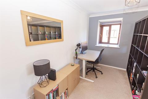 39 Woodfall Drive, Crayford, Dartford, DA1 4TN