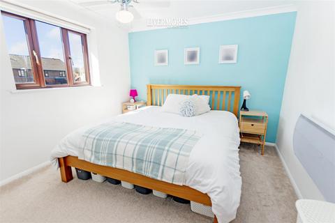 39 Woodfall Drive, Crayford, Dartford, DA1 4TN