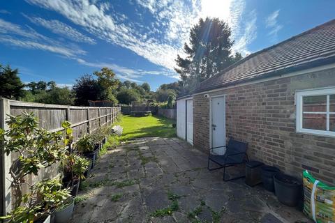 5 bedroom house for sale - Sewardstone Road, London
