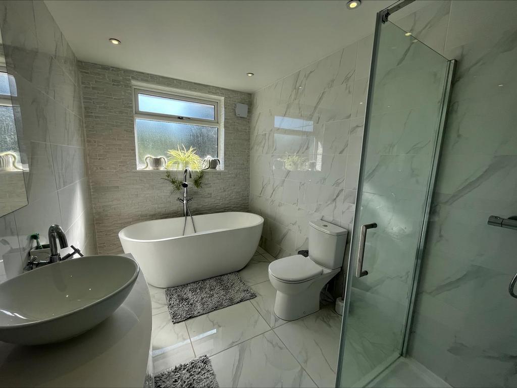 SR Bath.jpeg