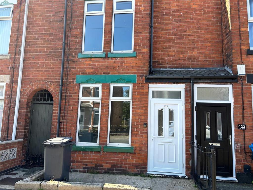 Lee Street, Hull 2 bed terraced house £575 pcm (£133 pw)