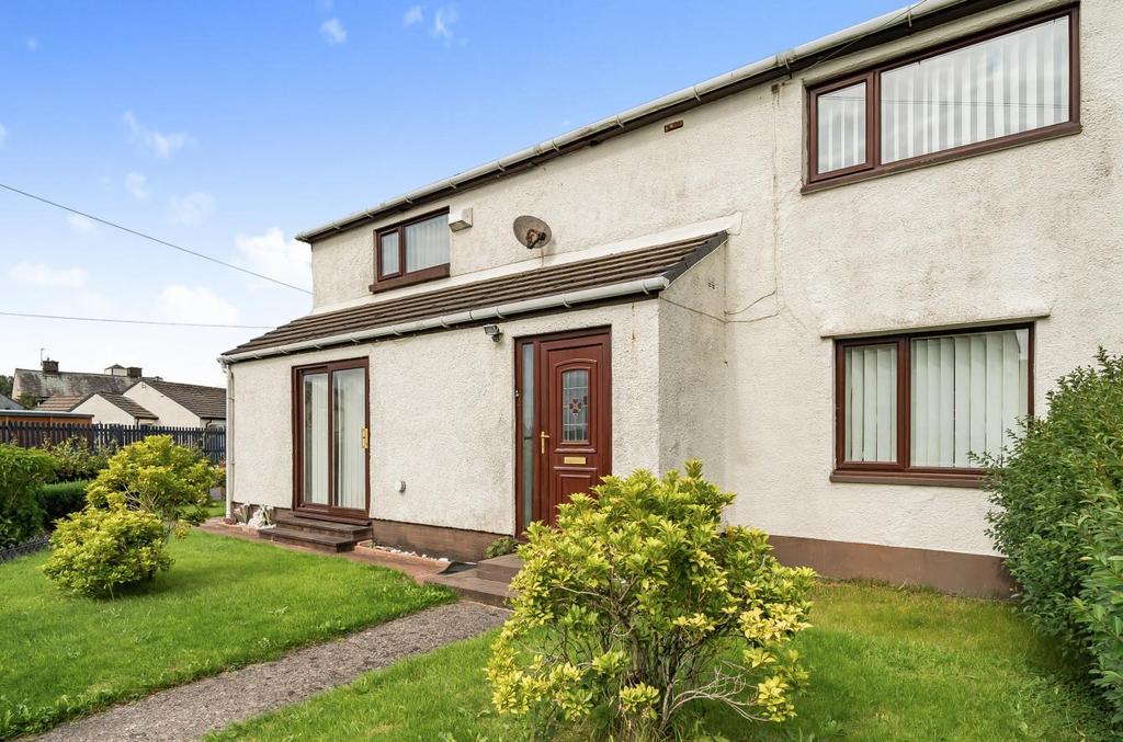 Clayton Avenue, Cleator Moor CA25 5 bed semidetached house £135,000
