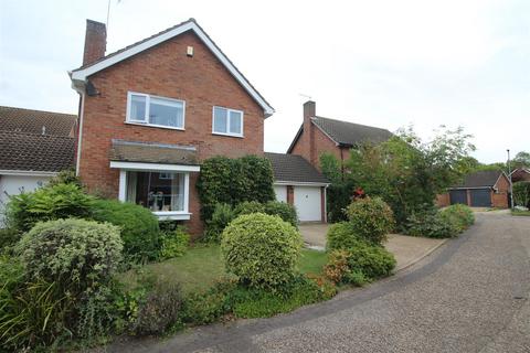 18 Gildale, Werrington, Peterborough, PE4 6QY