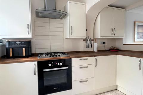 41 Agar Road, St Austell, PL25 3AE