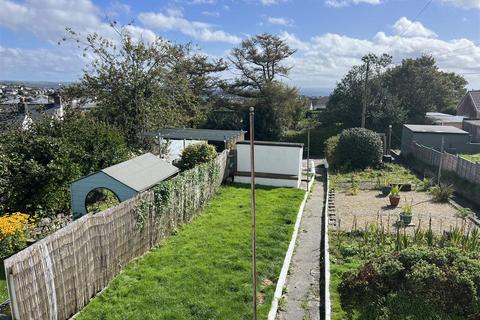 41 Agar Road, St Austell, PL25 3AE
