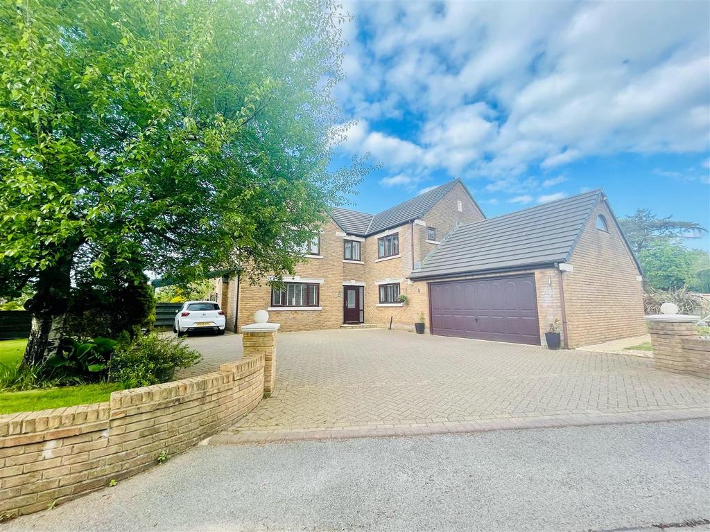 Rheda Park, Frizington CA26 4 bed detached house £429,950