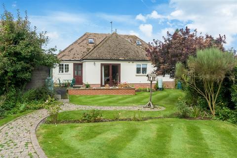 5 Callaways Road, Shipston-on-stour, CV36 4HB