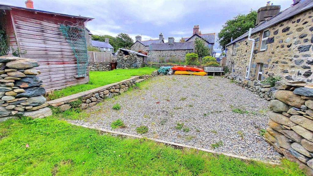 Dyffryn Ardudwy 3 bed house for sale £230,000