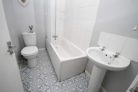 306 Moorside Road, Bradford, BD2 3HE