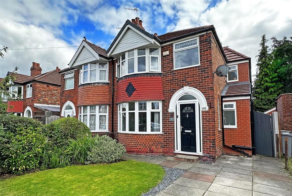 Greenway Road, Timperley 4 bed semidetached house for sale £525,000