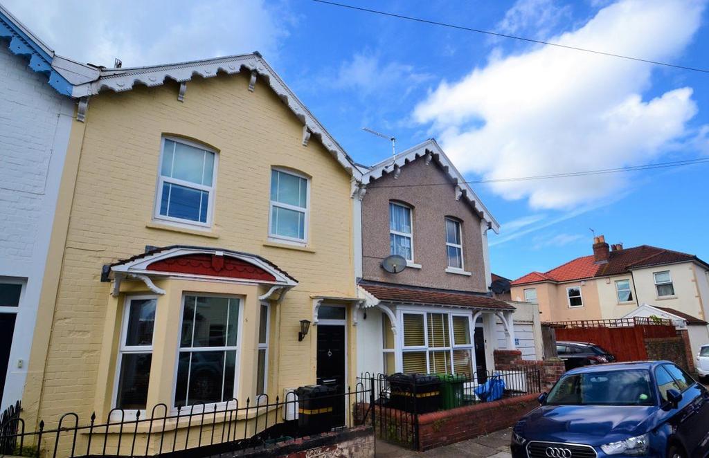 Cheriton Place, Westbury On Trym 2 bed house £1,600 pcm (£369 pw)