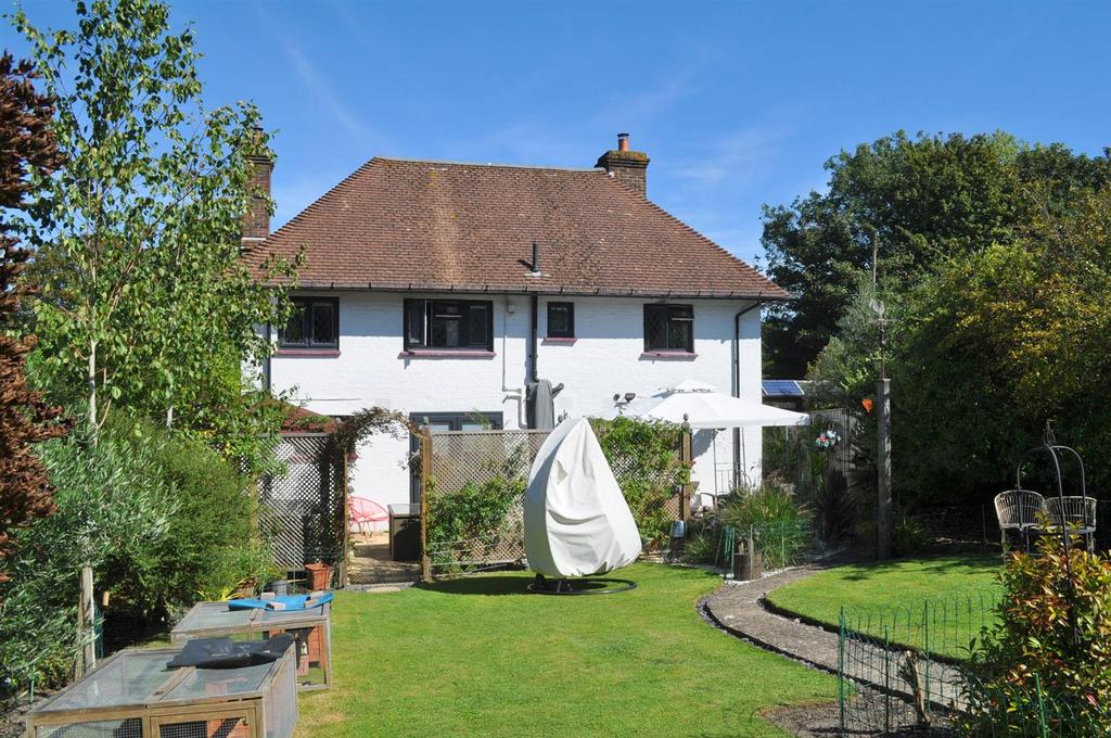 Upper Kings Drive, Willingdon, Eastbourne 4 bed detached house for sale