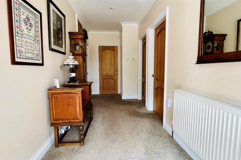 46 Manor Road, Sole Street, Gravesend, DA13 9BN