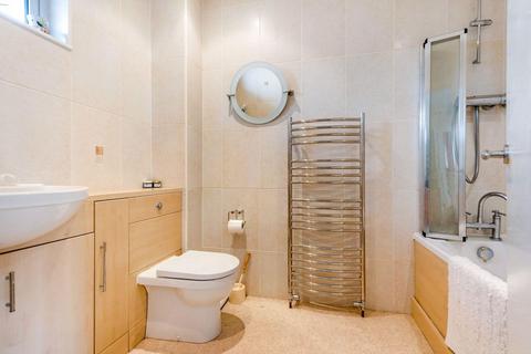11 Johns Road, Meopham, Gravesend, DA13 0LP