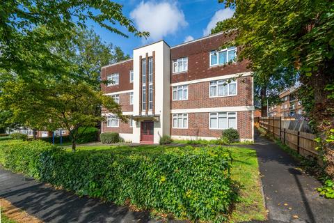 1, Copthorne Court Oakhill Road, Sutton, SM1 3AH