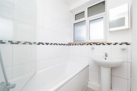 1, Copthorne Court Oakhill Road, Sutton, SM1 3AH
