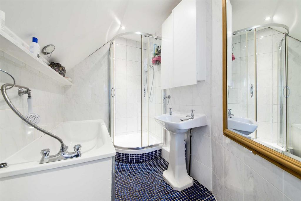 Bathroom /W.C.