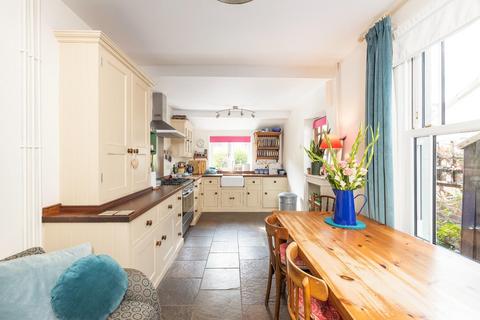 23 Ruby Street, Bristol, BS3 3DX