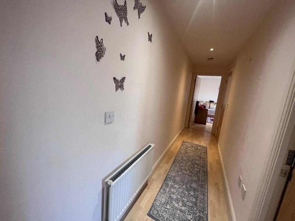 Entrance Hallway.jpg