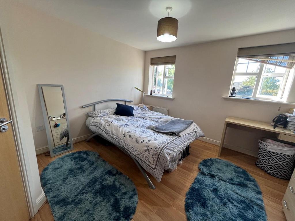 Bedroom One.jpg