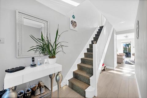 3 bedroom house for sale - Ambleside, Bromley