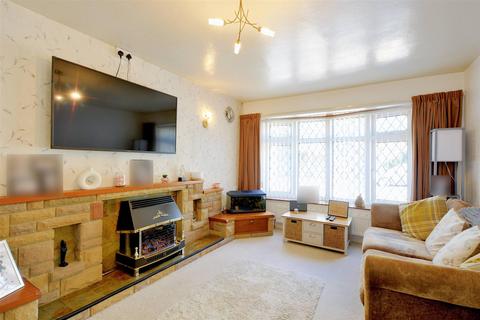 2 bedroom detached bungalow for sale, Kelvin Close, Stapleford, Nottingham