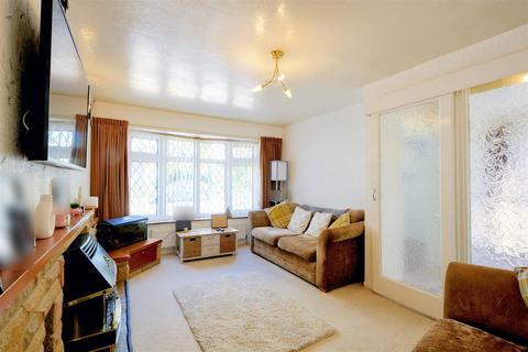 2 bedroom detached bungalow for sale, Kelvin Close, Stapleford, Nottingham