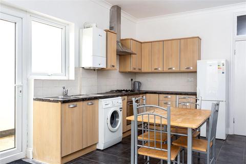 2 bedroom apartment to rent, Trinity Rise, Tulse Hill