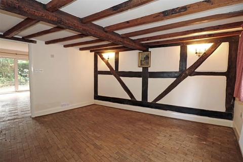 3 bedroom character property for sale, Mill Street Warwick