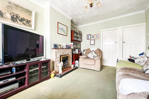 20 Benham Grove, Portchester, Fareham, PO16 9LB