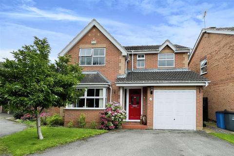 4 bedroom detached house for sale, Ascott Close, Hull