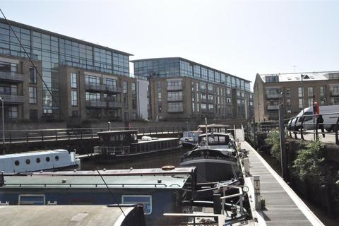 2 bedroom apartment for sale, Point Wharf Lane | Brentford | TW8