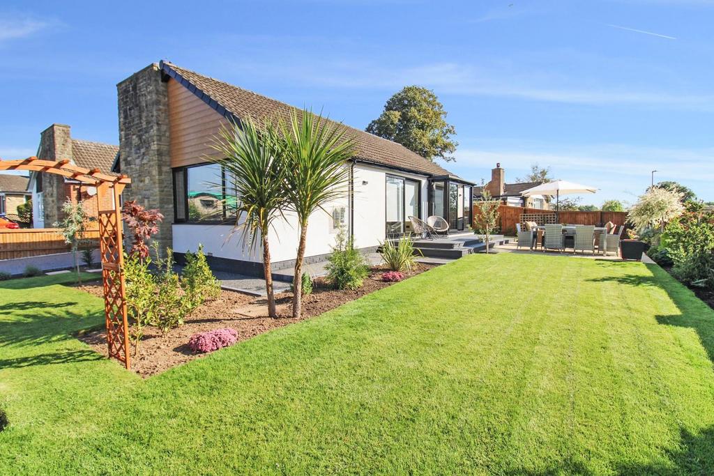 Thorpe Chase, Ripon 2 bed detached bungalow for sale £435,000