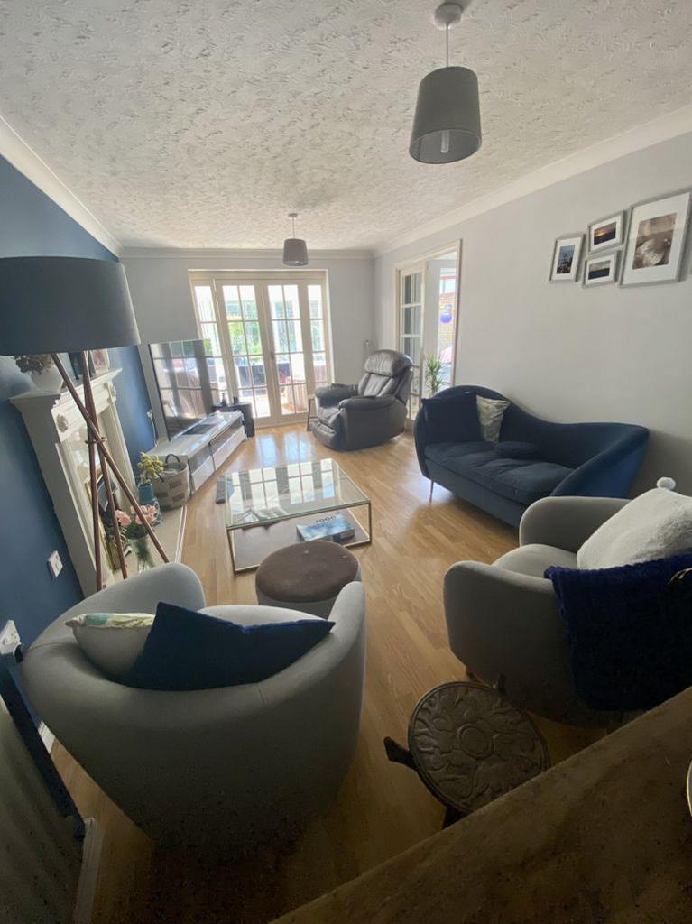 Clos Castell Newydd, Broadlands, CF31... 4 bed house £1,300 pcm (£300 pw)