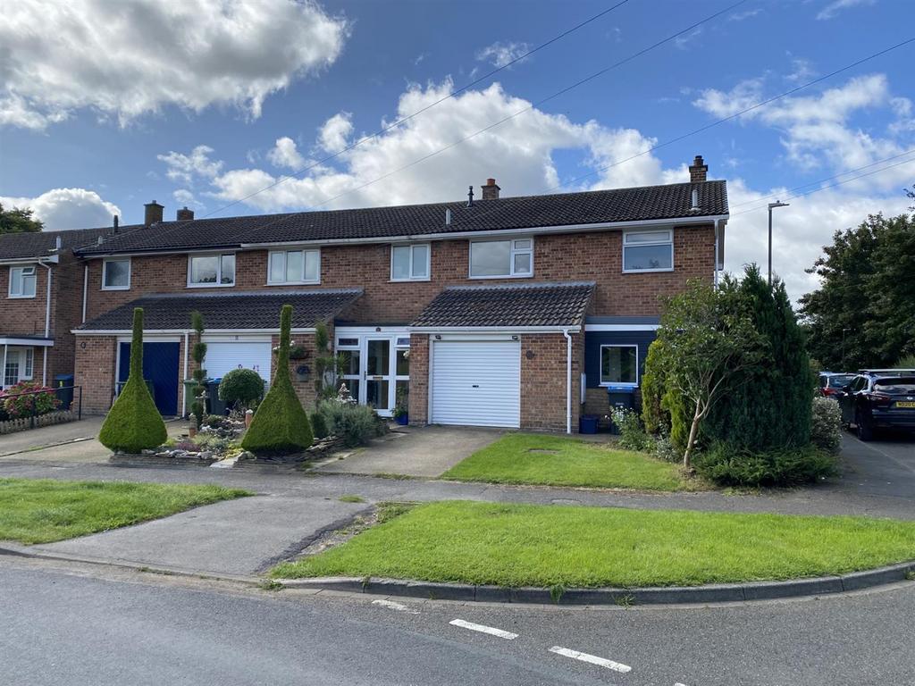 Sandhill Lane, Aiskew, Bedale 3 bed end of terrace house for sale £