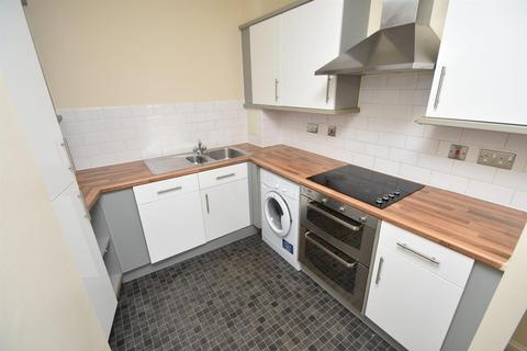 2 bedroom flat to rent, Bridge Court, Stanley Road, Harrow, HA2 8FE