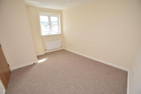 2 bedroom flat to rent, Bridge Court, Stanley Road, Harrow, HA2 8FE