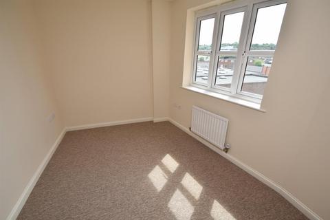 2 bedroom flat to rent, Bridge Court, Stanley Road, Harrow, HA2 8FE