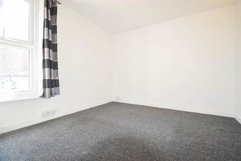 2 bedroom house to rent - Theodore Place, Gillingham