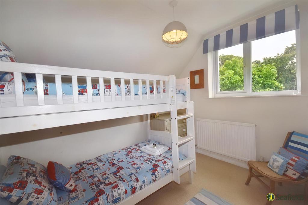 Bedroom.jpg