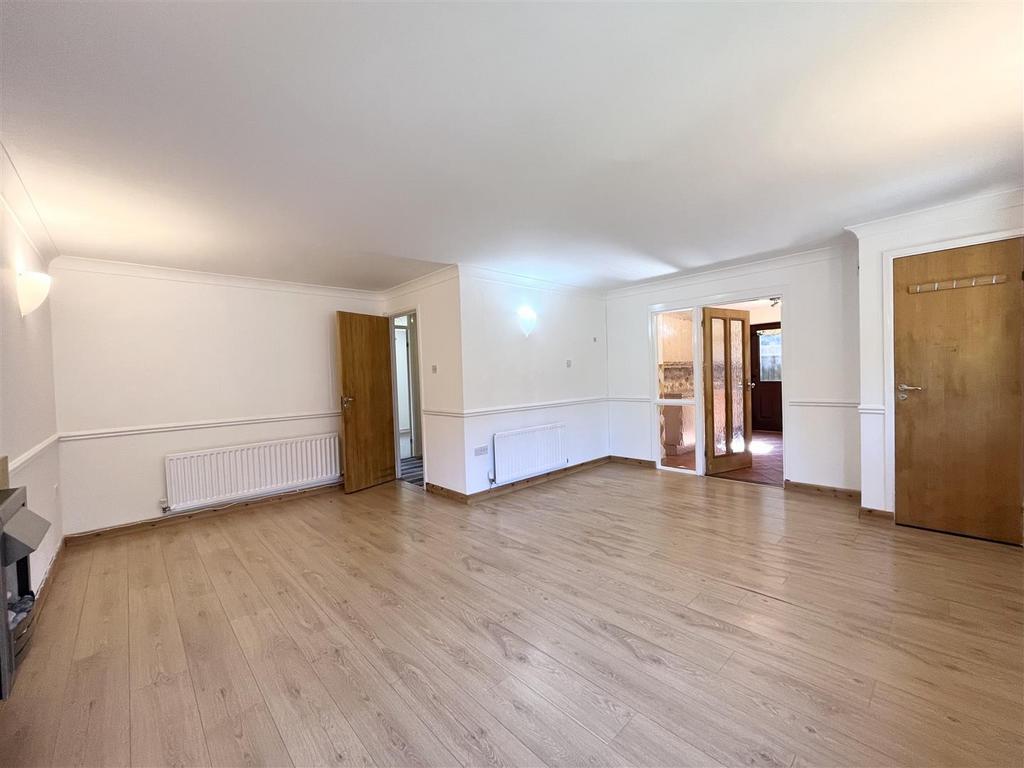 Fledburgh Drive, New Hall, Sutton Coldfield 3 bed semidetached