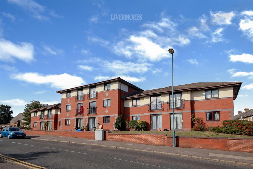 Porteus Court, Elm Road, Dartford 1 bed apartment £920 pcm (£212 pw)