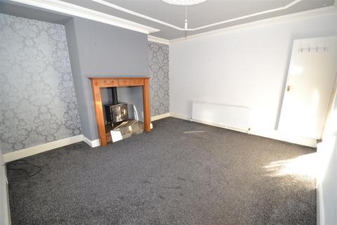2 bedroom end of terrace house for sale, Commercial Street, Queensbury, Bradford
