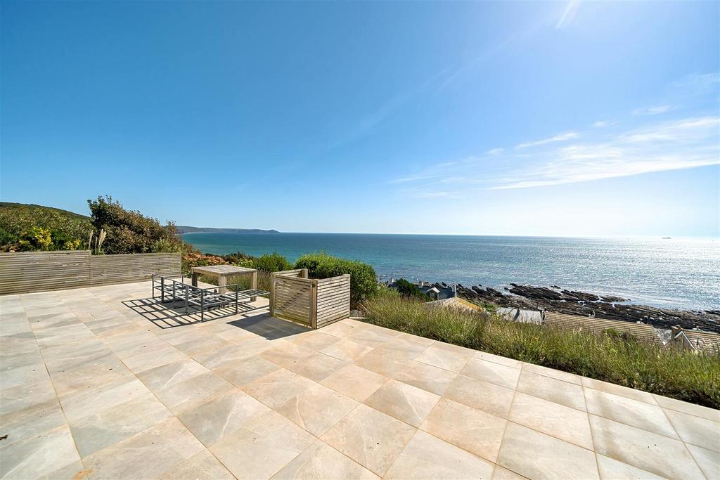 Whitsand Bay View, Portwrinkle, Torpoint 4 bed detached house for sale