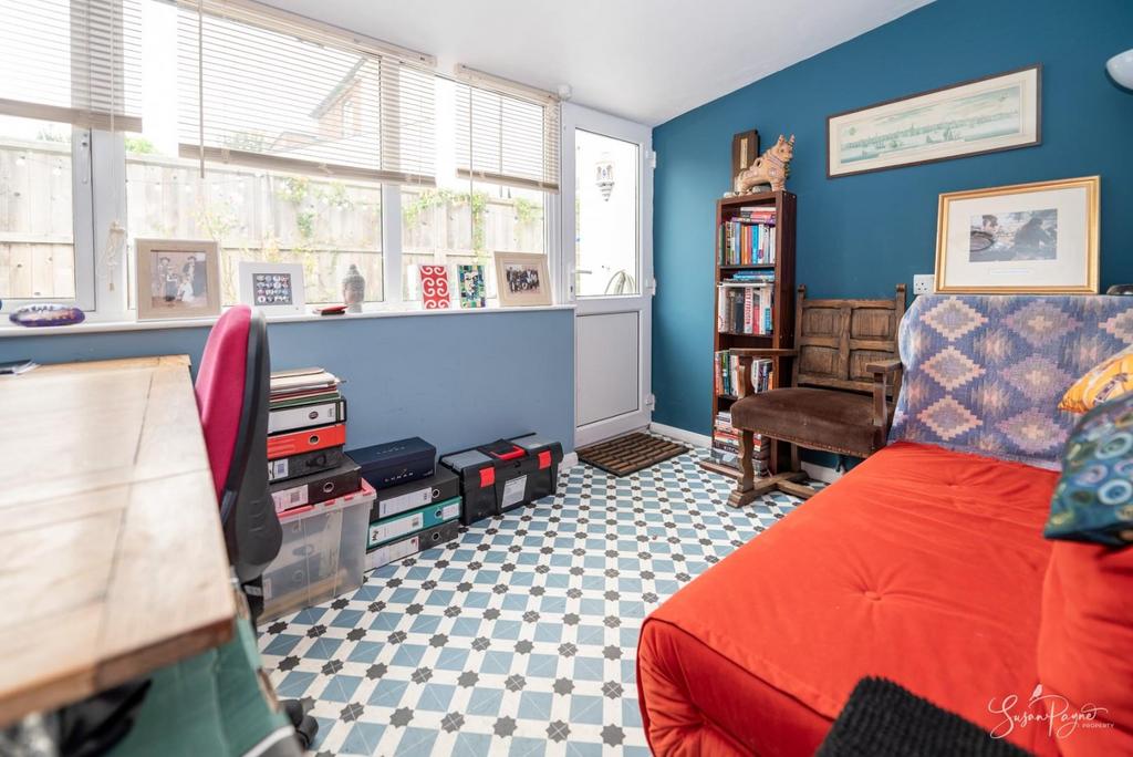 Studio/Office