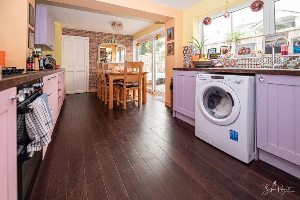 Kitchen/Breakfast Room