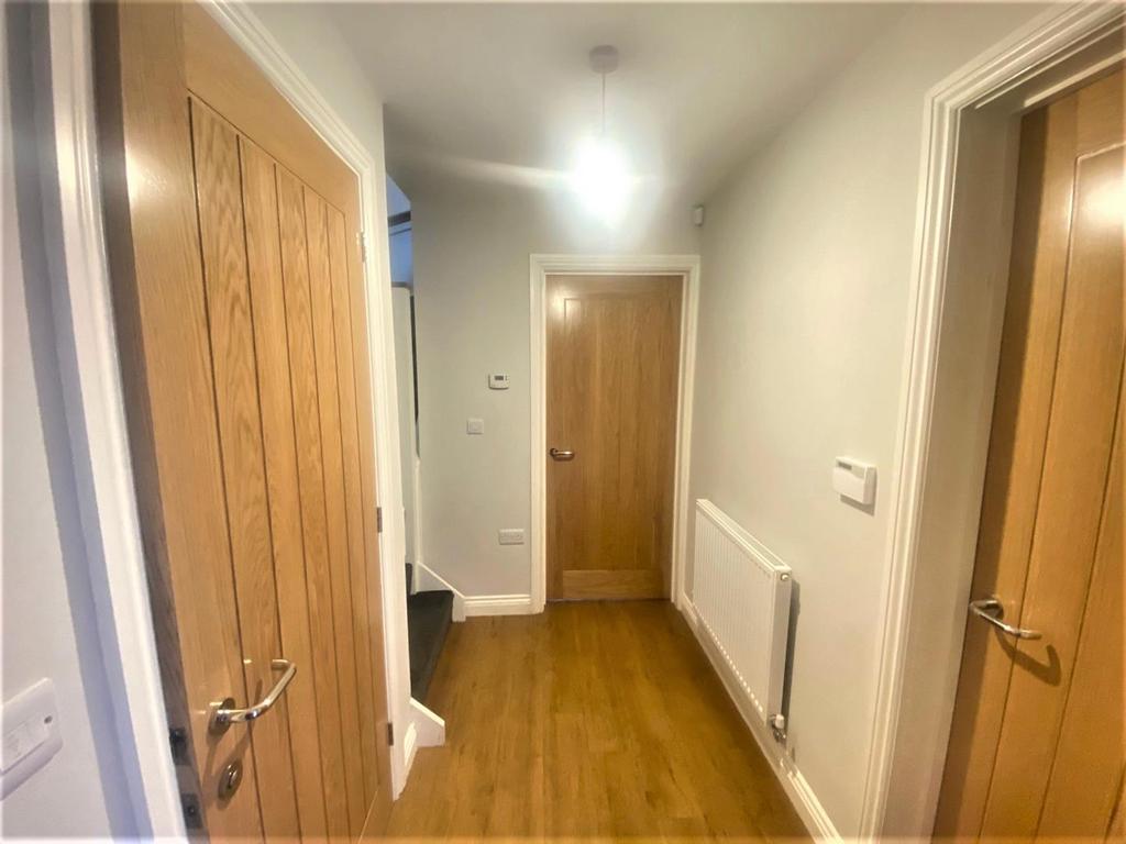 Entrance Hallway.jpg