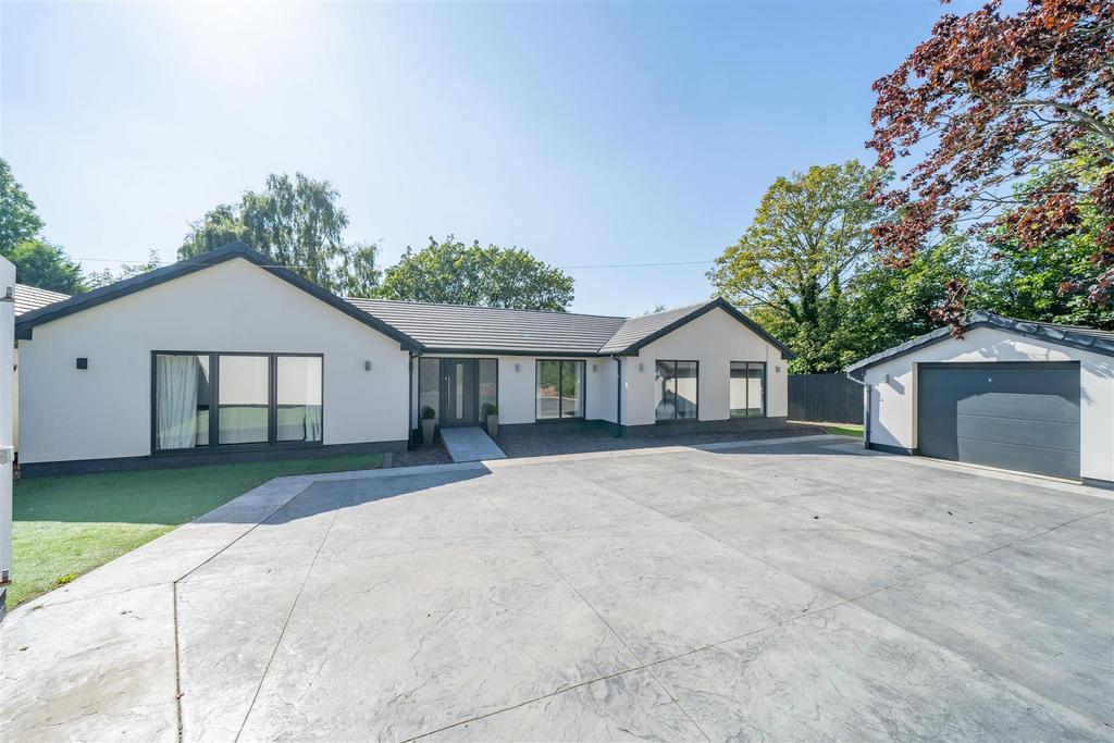Telegraph Road, Heswall, Wirral 4 bed detached bungalow for sale £895,000